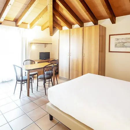 Apart-hotel Residenza Le Cupole 3*