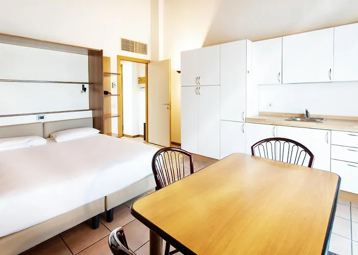 Apart-hotel Residenza Le Cupole 3*